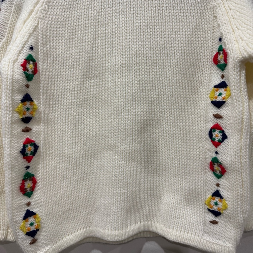 Vtg 70's Crewel Embroidered Knit Sweater Dayne Taylor White Turtleneck,‎ Small - Picture 2 of 5
